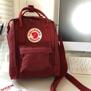 Fjallraven Kanken Mini crossbody bag